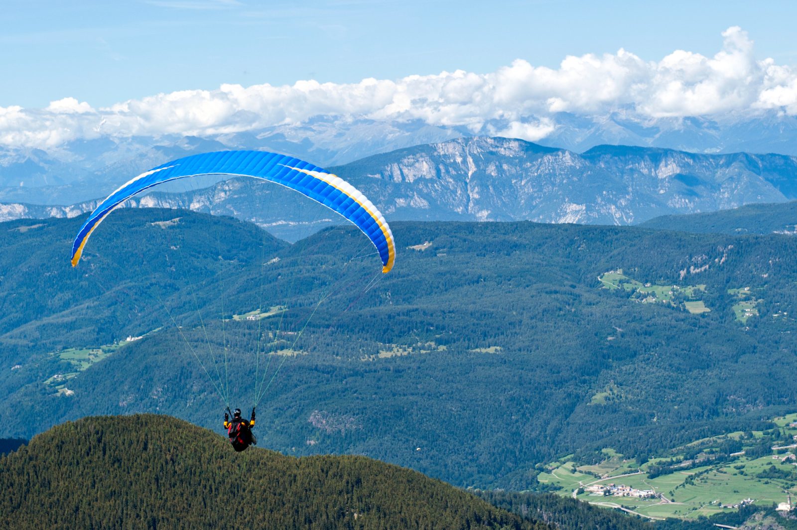 Paragliding slovenia je lahko zelo lepa pustolovščina za marsikoga